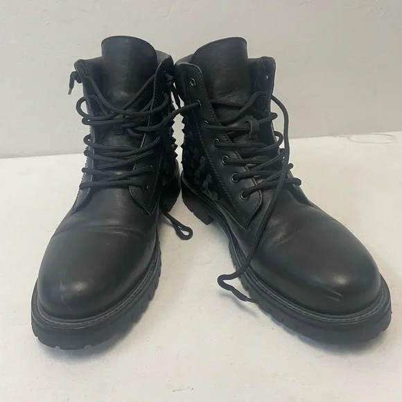 Valentino Garavani | Shoes | Valentino Garavani Made In  display picture 1